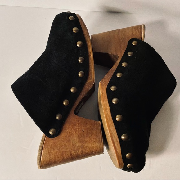 FREE PEOPLE..clogs - Picture 6 of 10